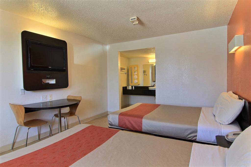 6-austin, Tx 2* Austin